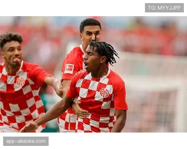 半场战报：美因茨0-0波鸿，双方合计仅一次射正，场面胶着